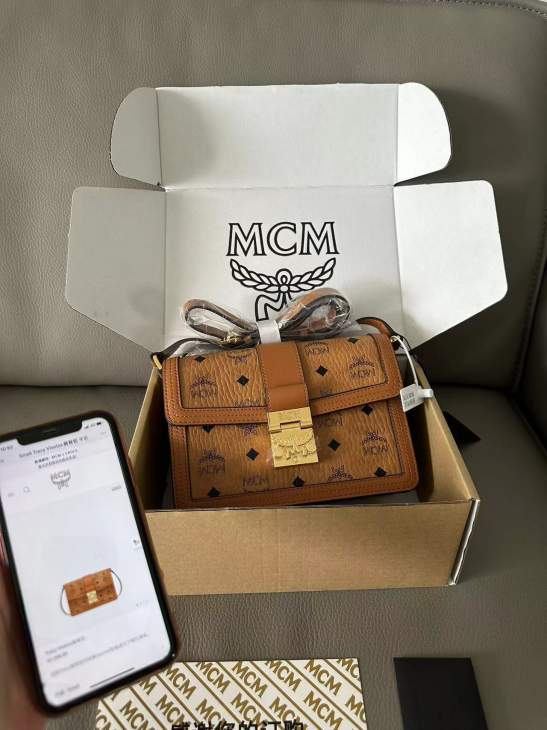 Picture of MCM Handbags _SKUfw242051847fw